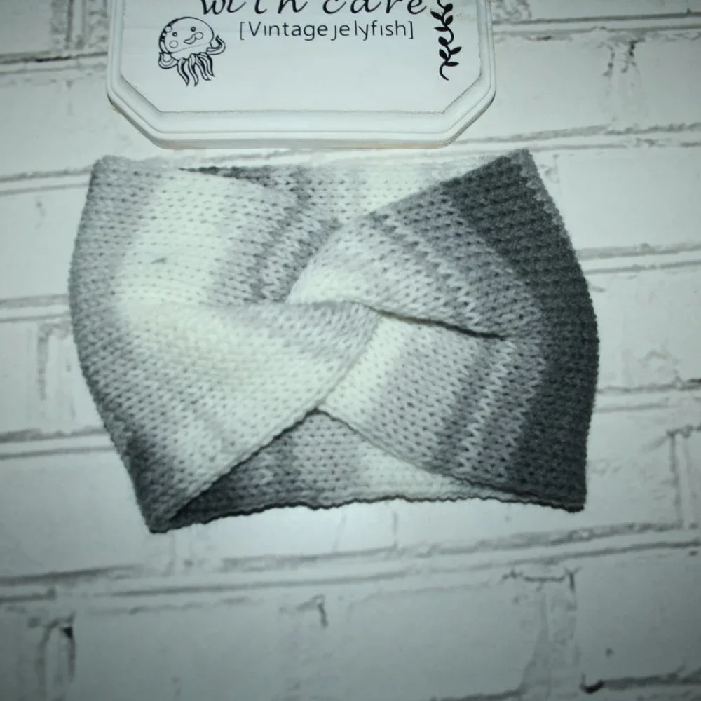 Gray and white striped NWoT handmade Knit headband ear warmer - Picture 2 of 5